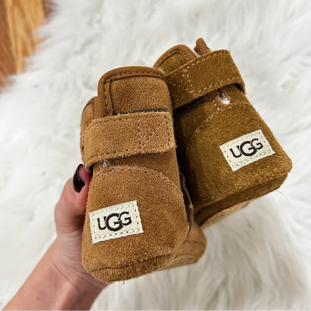 UGG Baby Booties – Chestnut Suede Shearling (Infant Size 2/3) - Picture 9 of 9